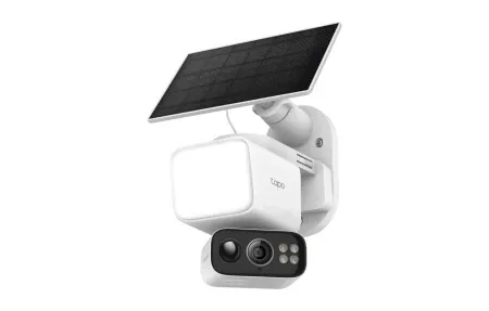 Tapo Solar Floodlight Pan/Tilt 2K Security Camera Kit