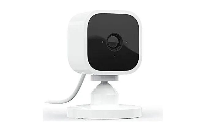 Blink Mini - Compact Indoor Smart Security Camera HD