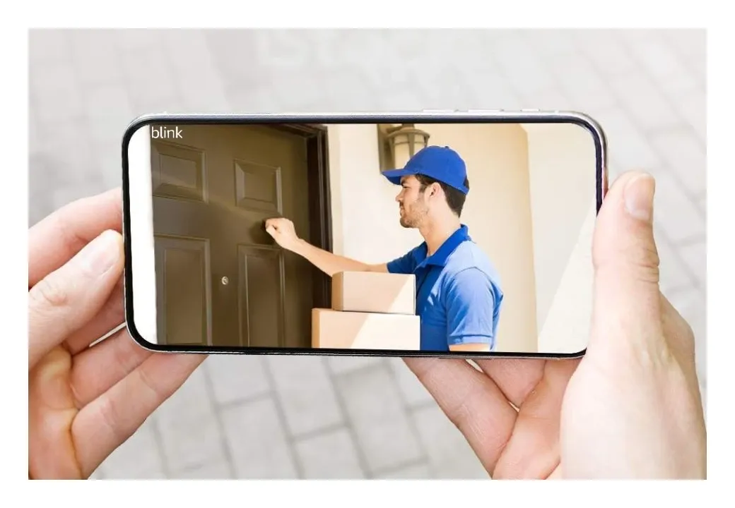 Blink Outdoor 4 person detection feature