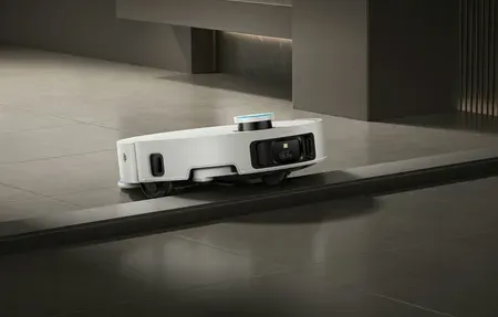 DJI Romo Robot Vacuum - AI-Powered Smart Cleaning Solution