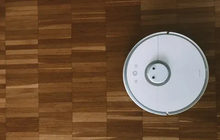 Top Robot Vacuums - In-Depth Reviews and Comparisons