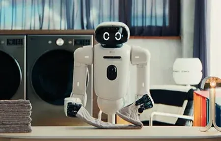 LG AI Home Robot - Seamless Smart Chore Automation