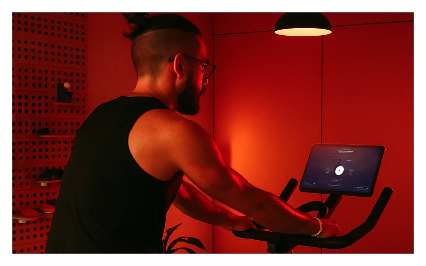 LIFX SuperColor Mirror - Smart Bathroom Vanity Light