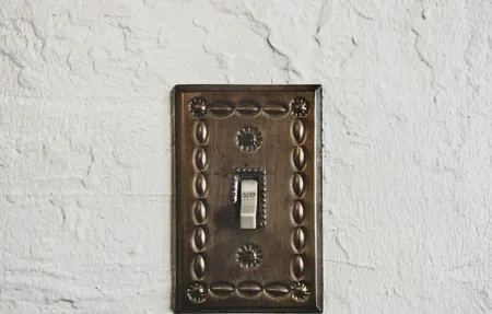 Smart vs. Traditional Switch: A Complete Home Guide