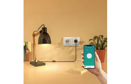 Woox Energy Monitoring Plug - Connected Wi-Fi Outlet
