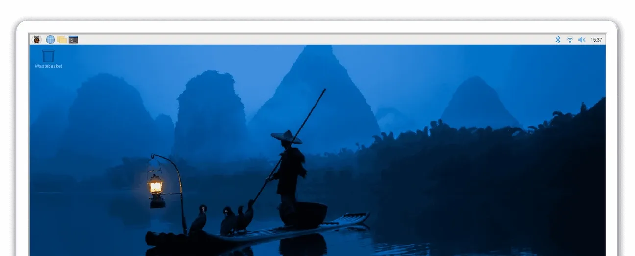 Screenshot of Raspberry Pi OS desktop on Raspberry Pi 500