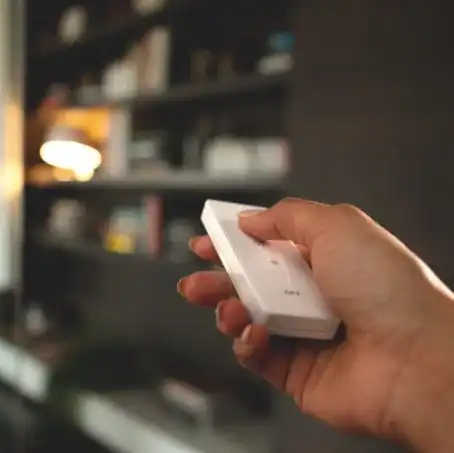 Bluetooth control vs Hue Bridge comparison for Philips Hue