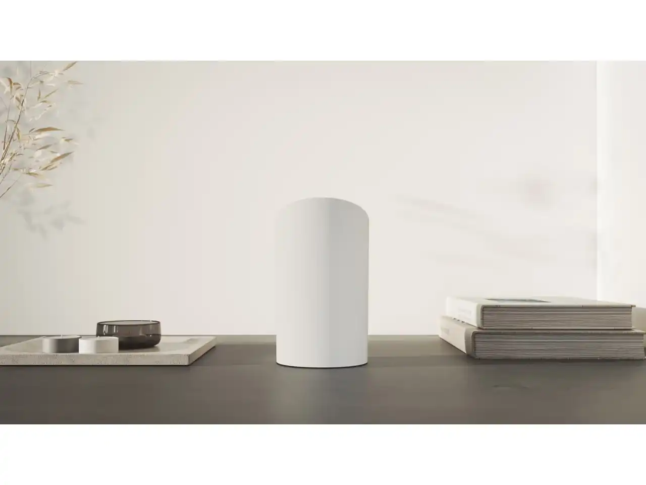 Close-up of Hue Play Wall Washer gradient light